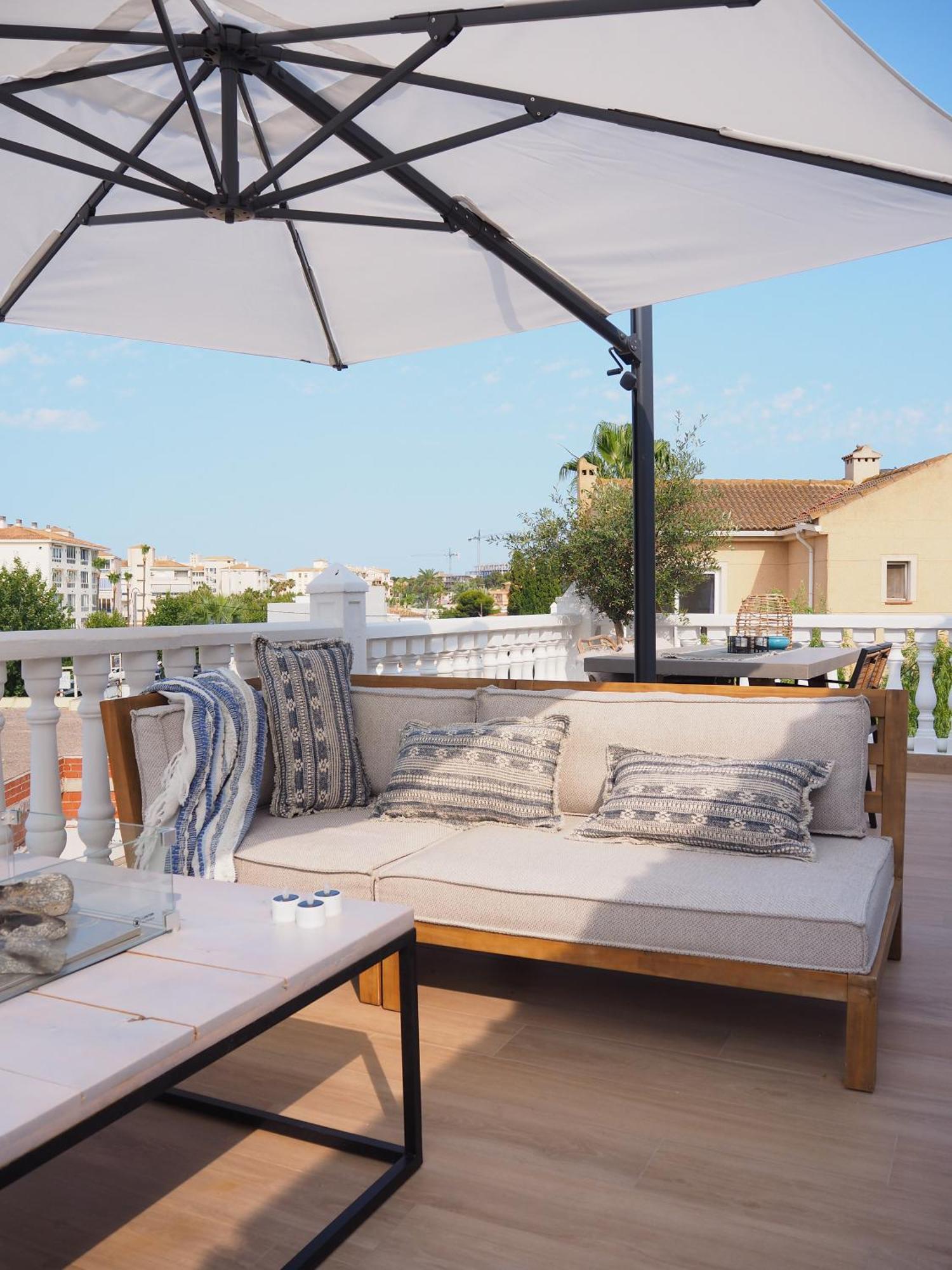 Casa Naru Albir, Duplex Appartement Met Ruim Terras En Buitenkeuken El Albir Ngoại thất bức ảnh